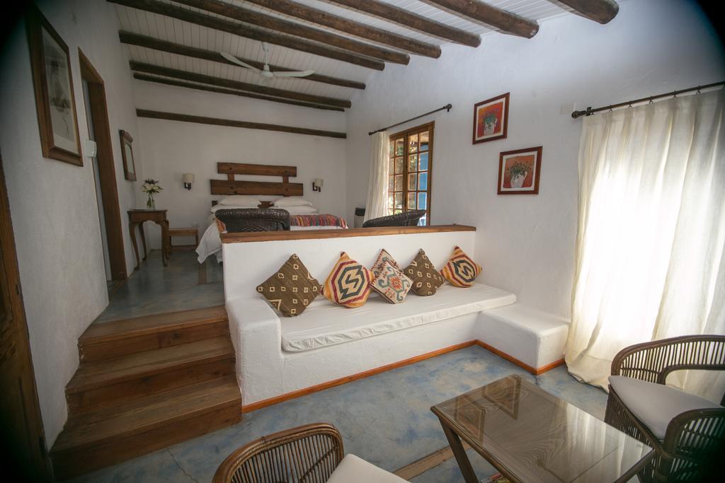 Refugio Misterios Del Elqui Bed & Breakfast Pisco Elqui Dış mekan fotoğraf